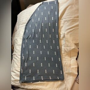 Copper pearl multi use cover/nursing baby